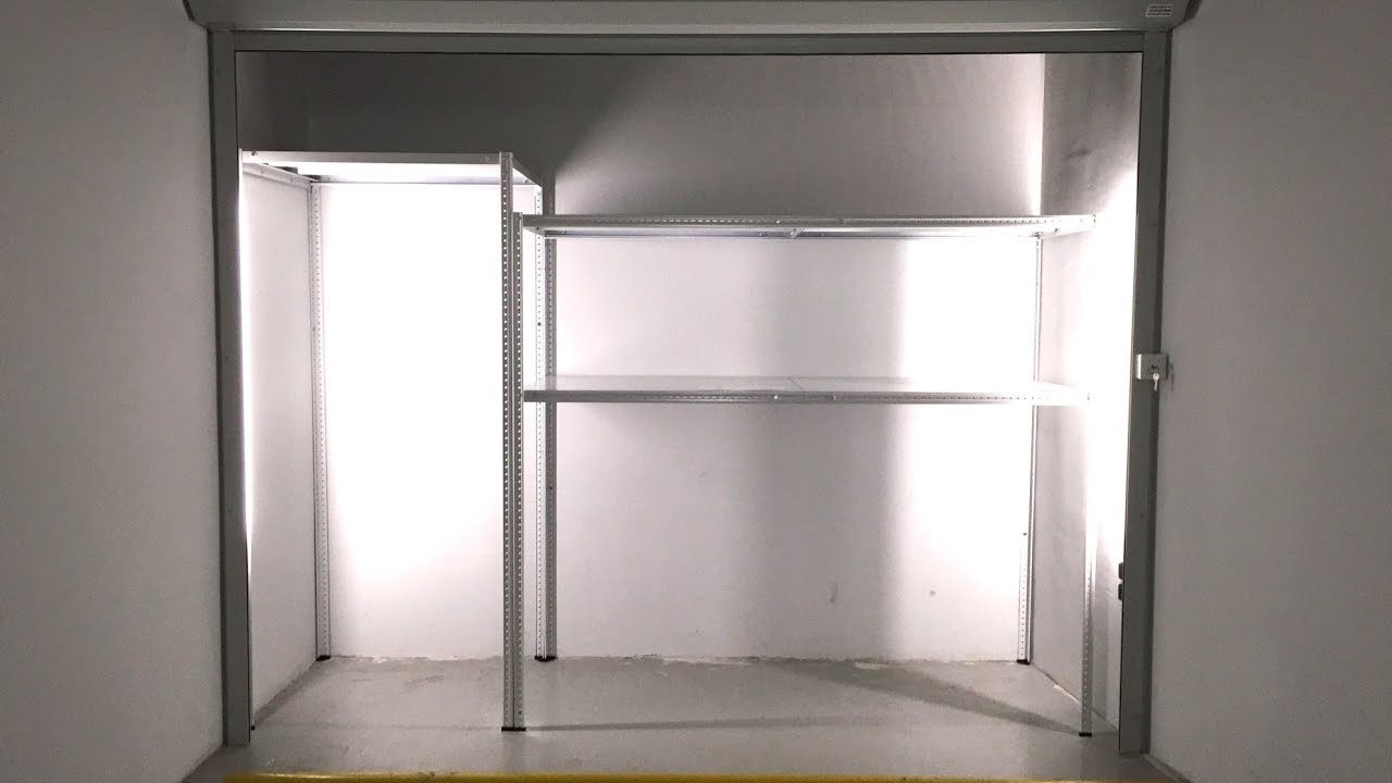 Роллетный шкаф с LED подсветкой в подземном гараже